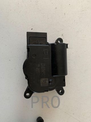 Motor apertura trampilla Climatizador jeep fiat