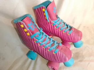 Patines Artísticos Tijuana Rosa