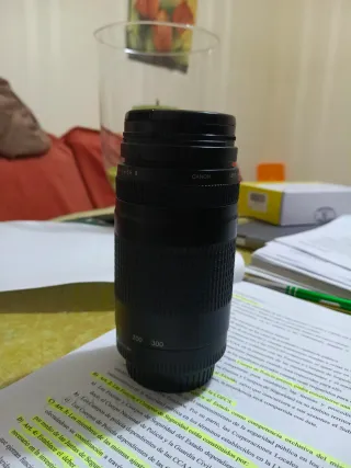 Objetivo Canon 75-300mm