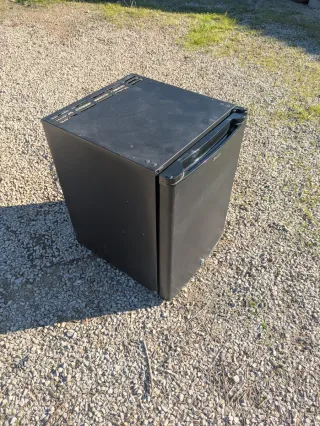 Nevera 12V/220V A ESTRENAR