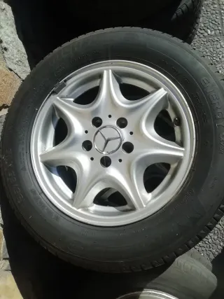 4 Llantas Mercedes 6x15/ 195 65 15 91H