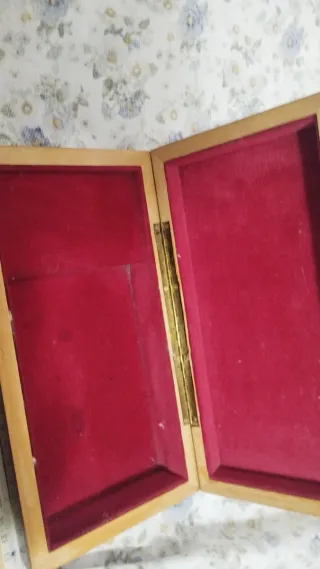 Carillon antico in legno