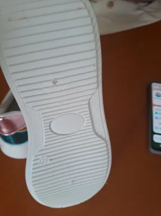 Deportivas blancas y verdes talla 37