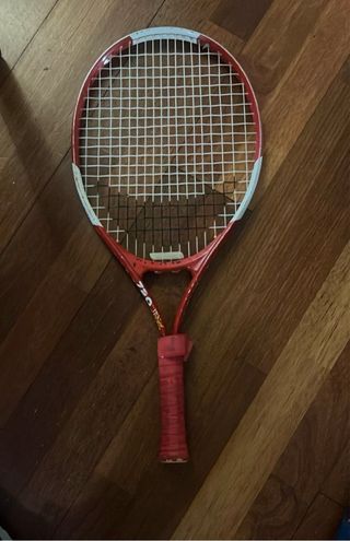 Raqueta de tenis infantil roja
