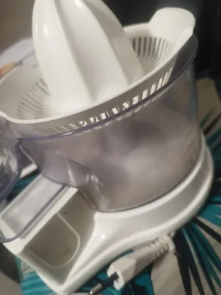 Spremiagrumi Elettrico Trasparente Bianco