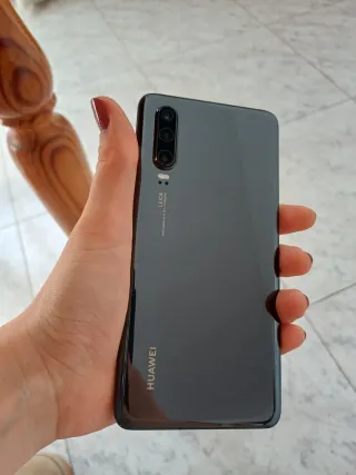 Huawei P30 Nero/Grigio