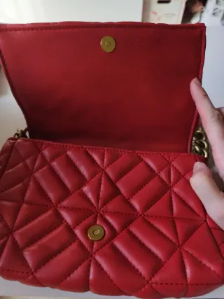 Bolso Zara Acolchado Cadena Dorada Rojo
