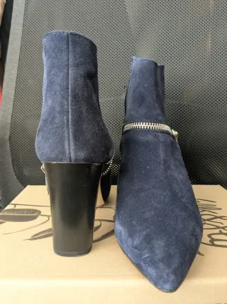 Botines azul ante con cremallera