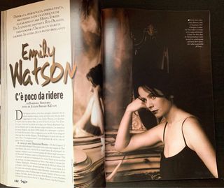 MAX NOVEMBRE 2002 ELISABETTA CANALIS