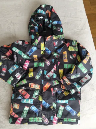 Chaqueta infantil nieve con estampado de coches