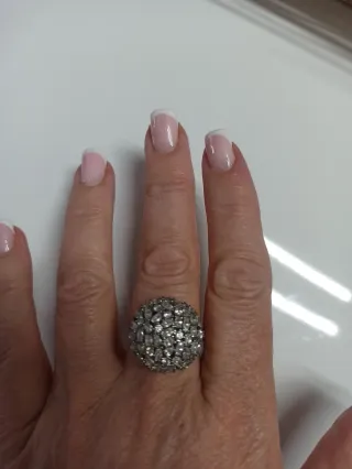 Anillo con circonitas