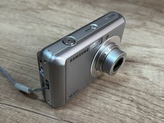 Cámara Samsung ES15 10.2MP Plata