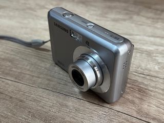 Cámara Samsung ES15 10.2MP Plata