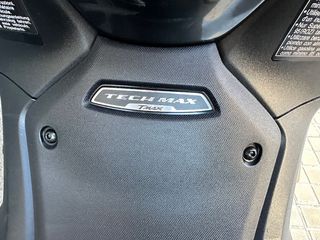 YAMAHA TMAX 560 TECH MAX AÑO 2022 !!