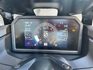 YAMAHA TMAX 560 TECH MAX AÑO 2022 !!