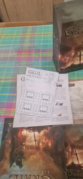 Juego de mesa Tainted Grail + Monsters of Avalon