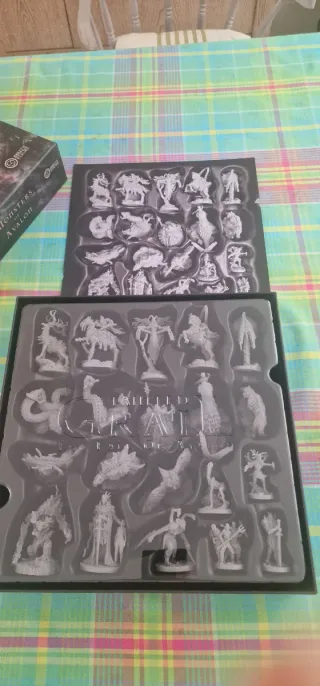 Juego de mesa Tainted Grail + Monsters of Avalon