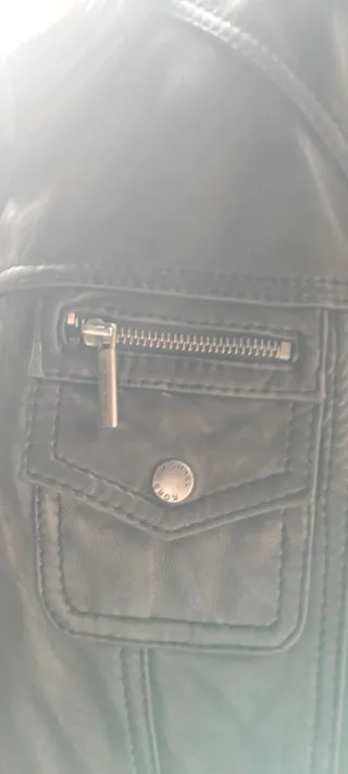 Chaqueta piel negra para mujer