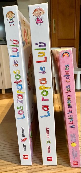 Libros Lulú. Lote de 3 libros más 2 de regalo.