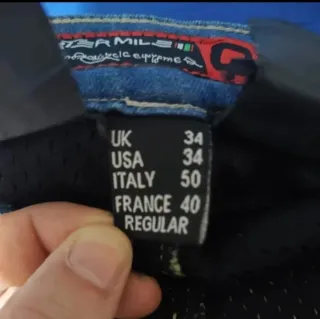 Pantalones vaqueros azules