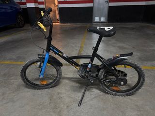 Bicicleta infantil 3-6 años.