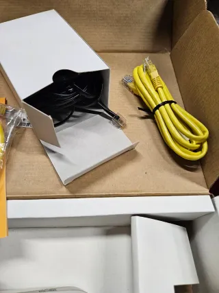 Modem UTStarcom UT-300R2U senza alimentatore