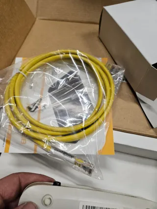 Modem UTStarcom UT-300R2U senza alimentatore