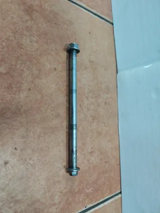 Eje Rueda Delantera Honda NS125F