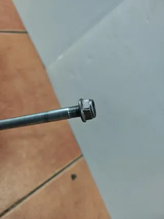 Eje Rueda Delantera Honda NS125F