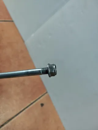 Eje Rueda Delantera Honda NS125F