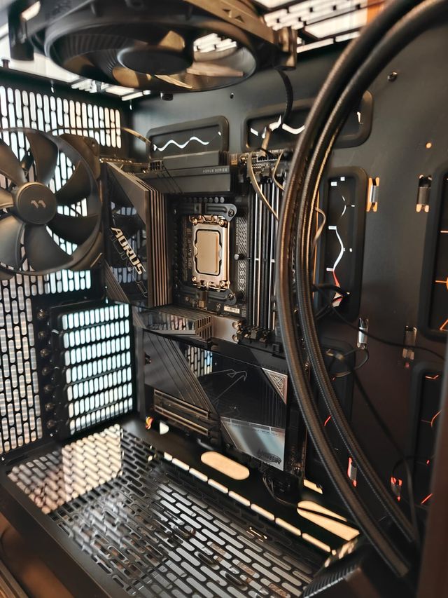 PC Profesional i9 285k 32GB 1TB RTX 5080