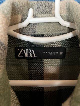 Sobrecamisa Zara cuadros gris y verde