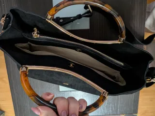 Bolso Parfois negro efecto cocodrilo