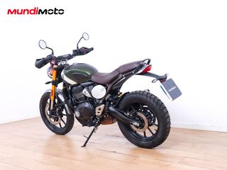 TRIUMPH SCRAMBLER 400 X