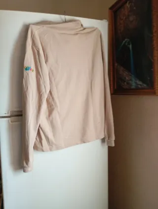 Blusa beige manga larga