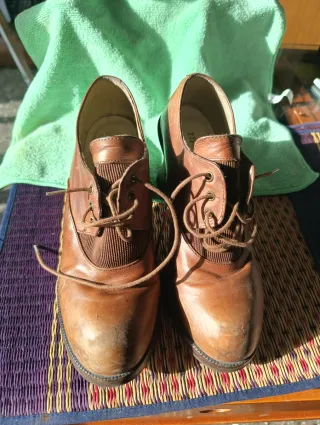 Zapatos vintage marrones