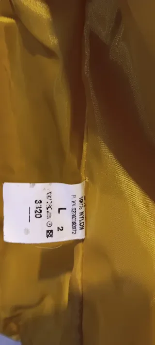 Chaqueta acolchada mujer con capucha