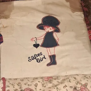 Moisés de madera antiguo