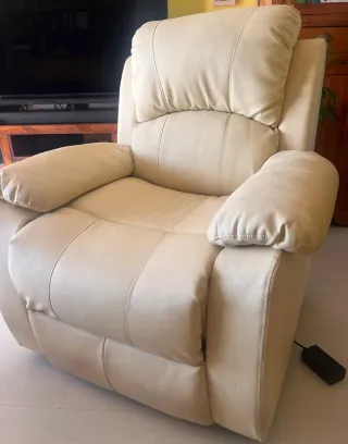 Sillón relax beige polipiel