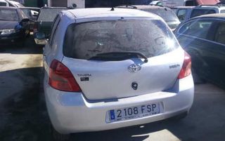 Centralita toyota 1388381 2250000540 yaris basico