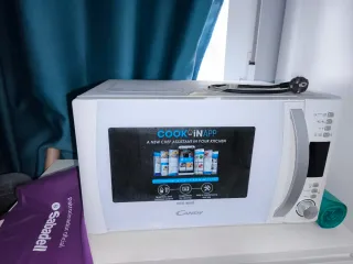 Microondas Candy con App Cookinapp