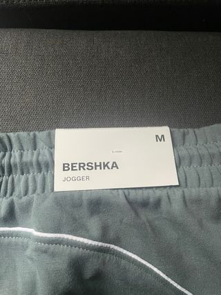 Pantalón Felpa Jogger Bershka - Talla M