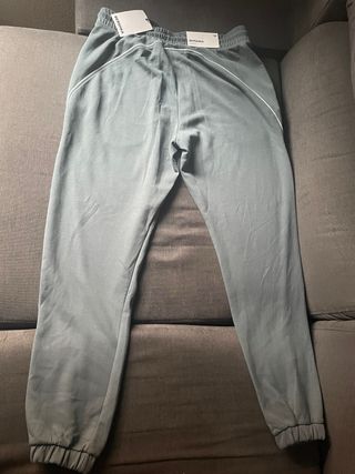 Pantalón Felpa Jogger Bershka - Talla M