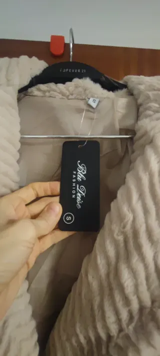 Chaleco pelito crema