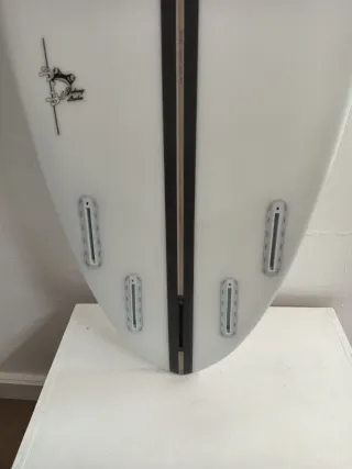 Tabla de surf 6'4 MB