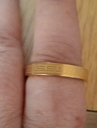 Alianza de acero chapada en oro