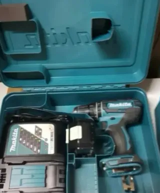 2 Maletines /cajas /maletas Makita Taladro 18v