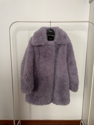 Abrigo pelo lila MANGO