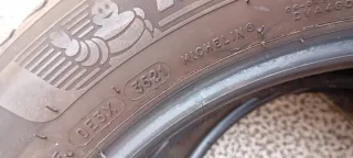 Michelin 215/55/17 94V Neumático