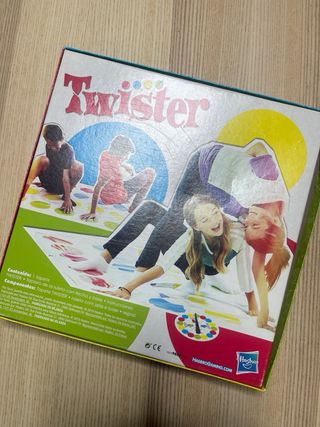 Juego de mesa Twister Hasbro
